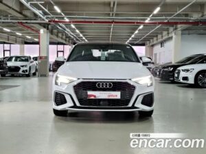 Audi A3 40 TFSI Premium 2023 года из Южной Кореи