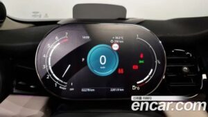 Mini Cooper CLASSIC 2023 года из Южной Кореи