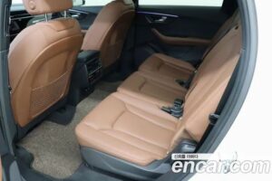 Audi Q7 45 TDI 4WD Premium 2022 года из Южной Кореи