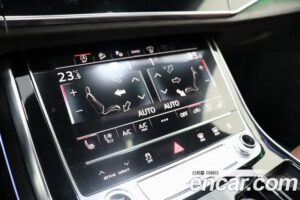 Audi Q7 45 TDI 4WD Premium 2022 года из Южной Кореи