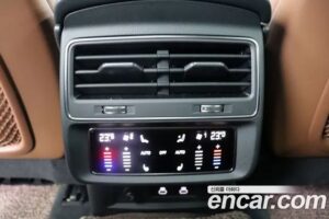 Audi Q7 45 TDI 4WD Premium 2022 года из Южной Кореи