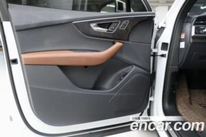 Audi Q7 45 TDI 4WD Premium 2022 года из Южной Кореи
