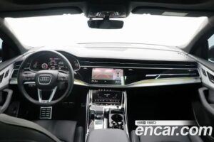 Audi Q8 55 TFSI 4WD Premium 2023 года из Южной Кореи
