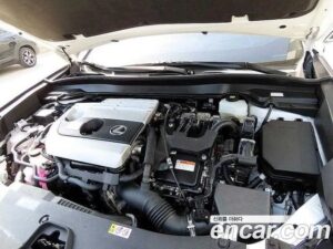 Lexus UX 2.0 2WD 2020 года из Южной Кореи