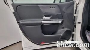 Mercedes-Benz EQB EQB300 4MATIC AMG LINE 2022 года из Южной Кореи