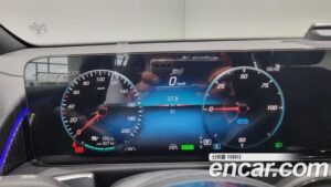 Mercedes-Benz EQB EQB300 4MATIC AMG LINE 2023 года из Южной Кореи
