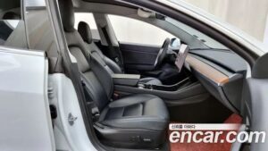 Tesla Model 3 Standard RANGE Plus 2020 года из Южной Кореи