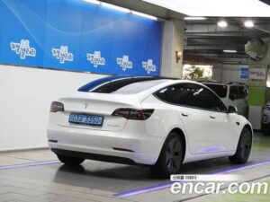 Tesla Model 3 LONG RANGE 2021 года из Южной Кореи