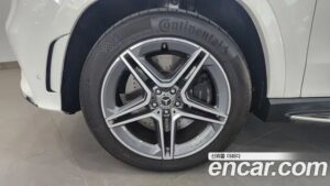 Mercedes-Benz GLS-Class GLS400d 4MATIC 2022 года из Южной Кореи
