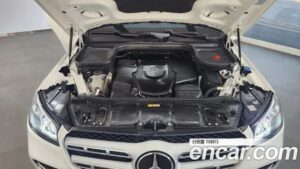 Mercedes-Benz GLS-Class GLS400d 4MATIC 2022 года из Южной Кореи