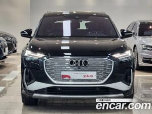 Audi Q4 e-TRON 40 Premium 2022 года из Южной Кореи