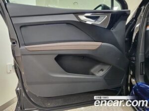 Audi Q4 e-TRON 40 Premium 2022 года из Южной Кореи