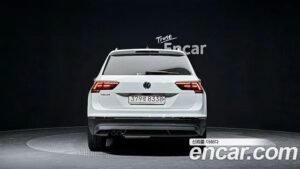 Volkswagen Tiguan 2.0 TDI Premium 2020 года из Южной Кореи