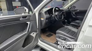 Volkswagen Tiguan 2.0 TDI Premium 2020 года из Южной Кореи