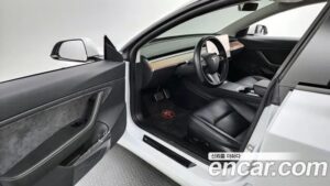 Tesla Model 3 LONG RANGE 2021 года из Южной Кореи