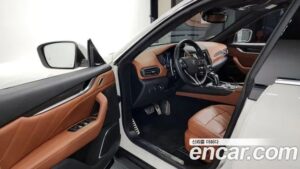 Maserati Levante 3.0 AWD GranSport 2021 года из Южной Кореи