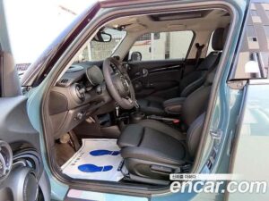 Mini Cooper 5Door MULTITONE Edition 2023 года из Южной Кореи