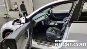 Tesla Model Y LONG RANGE 2021 года из Южной Кореи