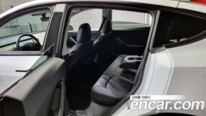 Tesla Model Y LONG RANGE 2021 года из Южной Кореи