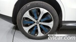 Mercedes-Benz EQC EQC400 4MATIC 2020 года из Южной Кореи