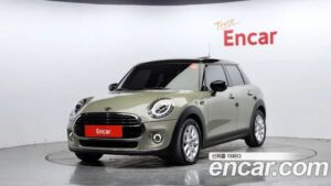 Mini Cooper 5Door HIGH 2021 года из Южной Кореи