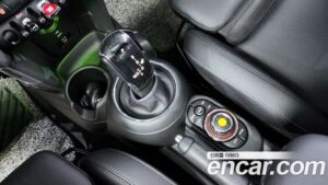 Mini Cooper 5Door HIGH 2021 года из Южной Кореи