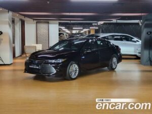 Toyota Avalon 2.5 HYBRID 2021 года из Южной Кореи