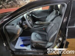 Toyota Avalon 2.5 HYBRID 2021 года из Южной Кореи