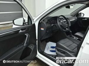 Volkswagen Tiguan 2.0 TDI Prestige 2020 года из Южной Кореи