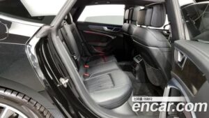 Audi A7 50 TDI 4WD Premium 2020 года из Южной Кореи