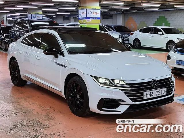 Volkswagen Arteon 2.0 TDI Premium 2019 года из Кореи