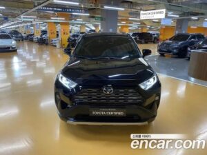 Toyota RAV4 2.5 4WD HYBRID 2021 года из Южной Кореи