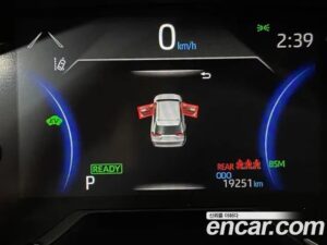 Toyota RAV4 2.5 4WD HYBRID 2021 года из Южной Кореи