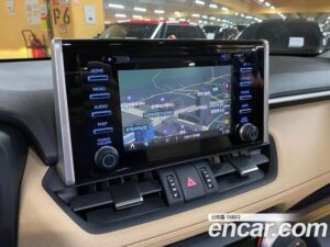 Toyota RAV4 2.5 4WD HYBRID 2021 года из Южной Кореи