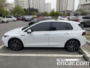 Volkswagen Golf 2.0 TDI Prestige 2022 года из Южной Кореи