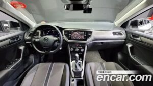 Volkswagen T-Roc 2.0 TDI Style 2022 года из Южной Кореи
