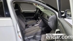 Volkswagen T-Roc 2.0 TDI Style 2022 года из Южной Кореи
