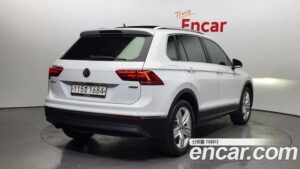 Volkswagen Tiguan 2.0 TDI 4motion Prestige 2020 года из Южной Кореи