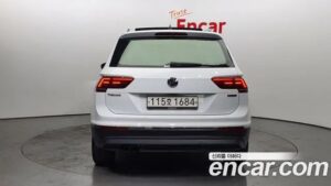 Volkswagen Tiguan 2.0 TDI 4motion Prestige 2020 года из Южной Кореи