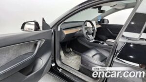 Tesla Model Y LONG RANGE 2021 года из Южной Кореи