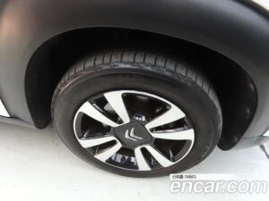 Citroen-DS C3 Aircross 1.5 BlueHDi FEEL 2020 года из Южной Кореи