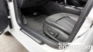 Audi A3 40 TFSI 2020 года из Южной Кореи