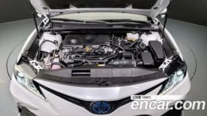 Toyota Camry 2.5 LE HYBRID 2022 года из Южной Кореи