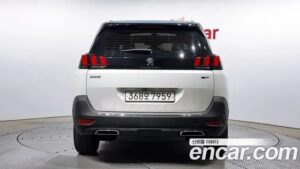 Peugeot 5008 2.0 BlueHDi GT 2020 года из Южной Кореи