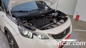 Peugeot 5008 2.0 BlueHDi GT 2020 года из Южной Кореи