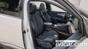 Peugeot 5008 2.0 BlueHDi GT 2020 года из Южной Кореи