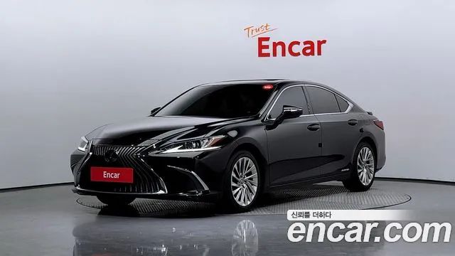 Lexus ES Luxury Plus 2020 года из Кореи