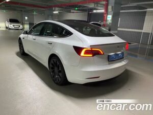Tesla Model 3 Performance 2022 года из Южной Кореи