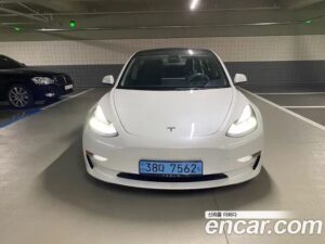 Tesla Model 3 Performance 2022 года из Южной Кореи