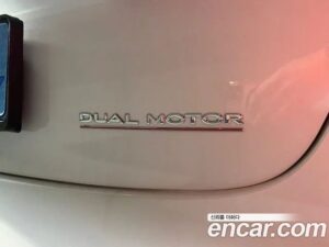 Tesla Model 3 Performance 2022 года из Южной Кореи